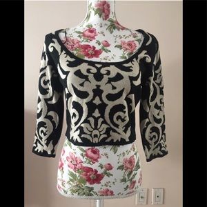 Aina Be knit crop top sweater size large